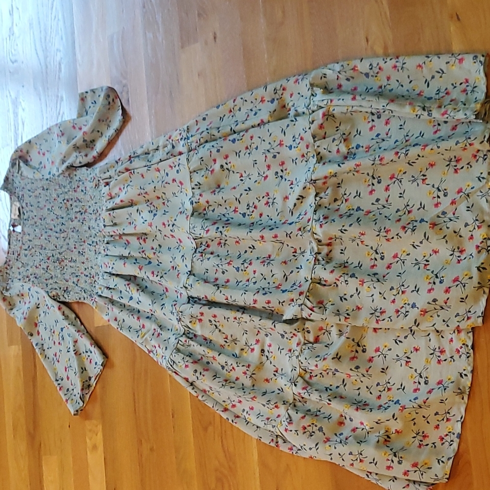 MELLODAY Floral Maxi Dress - Cream with Pink and Green